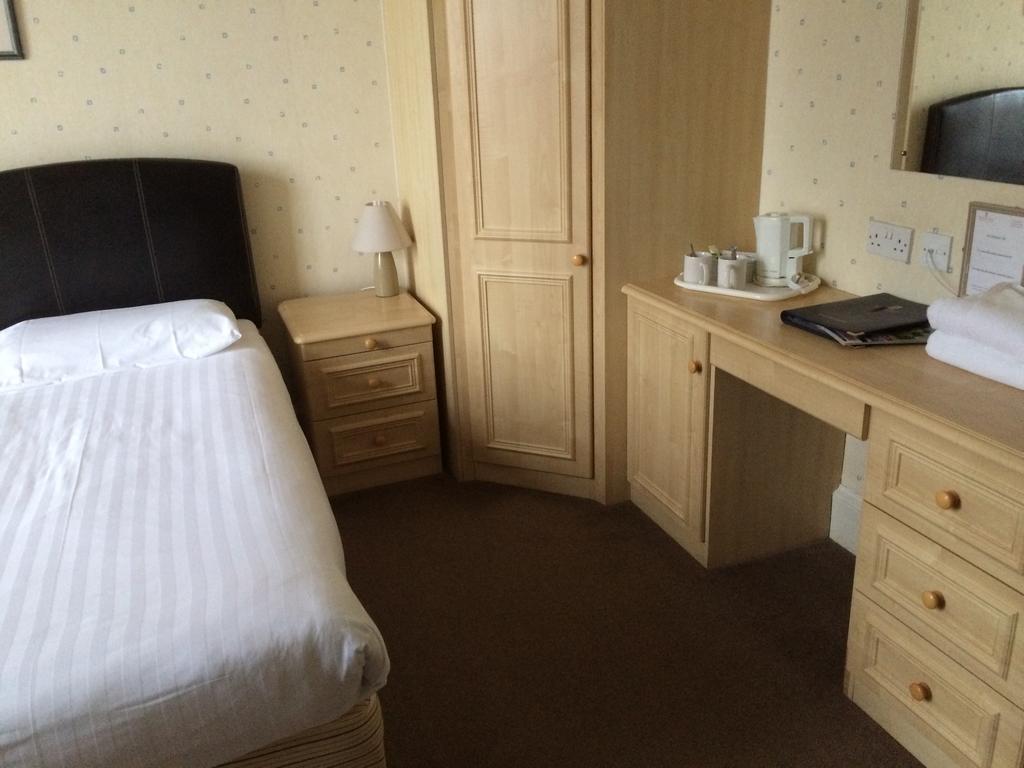 Annfield House Hotel Irvine  Buitenkant foto
